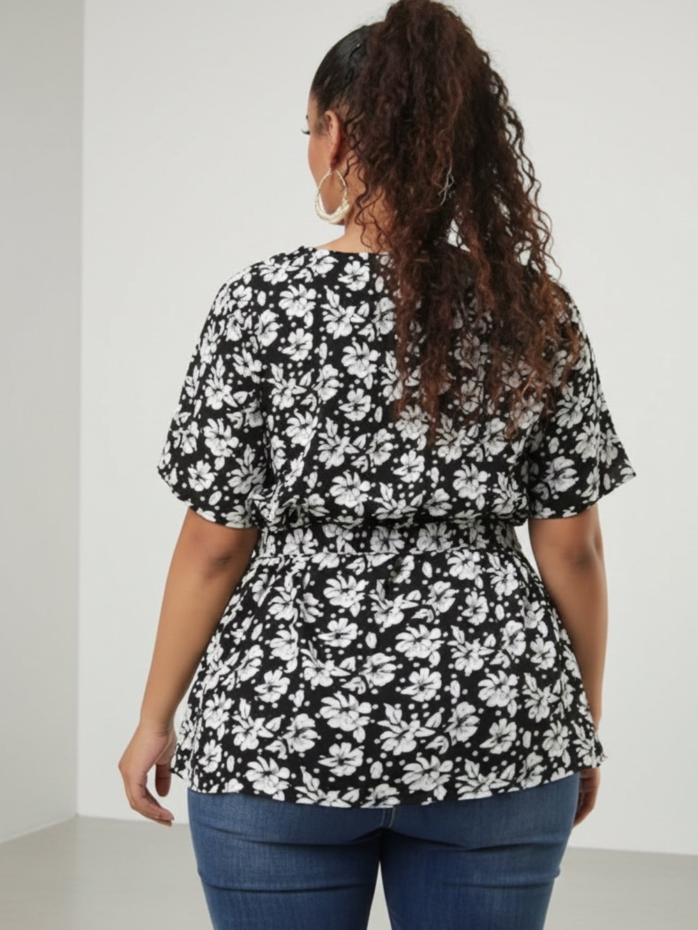 Floral Chiffon Tunic w/Belt • NWT • 24" p2p, 30" length - Picture 3 of 6
